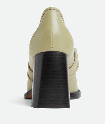 Astaire Pump