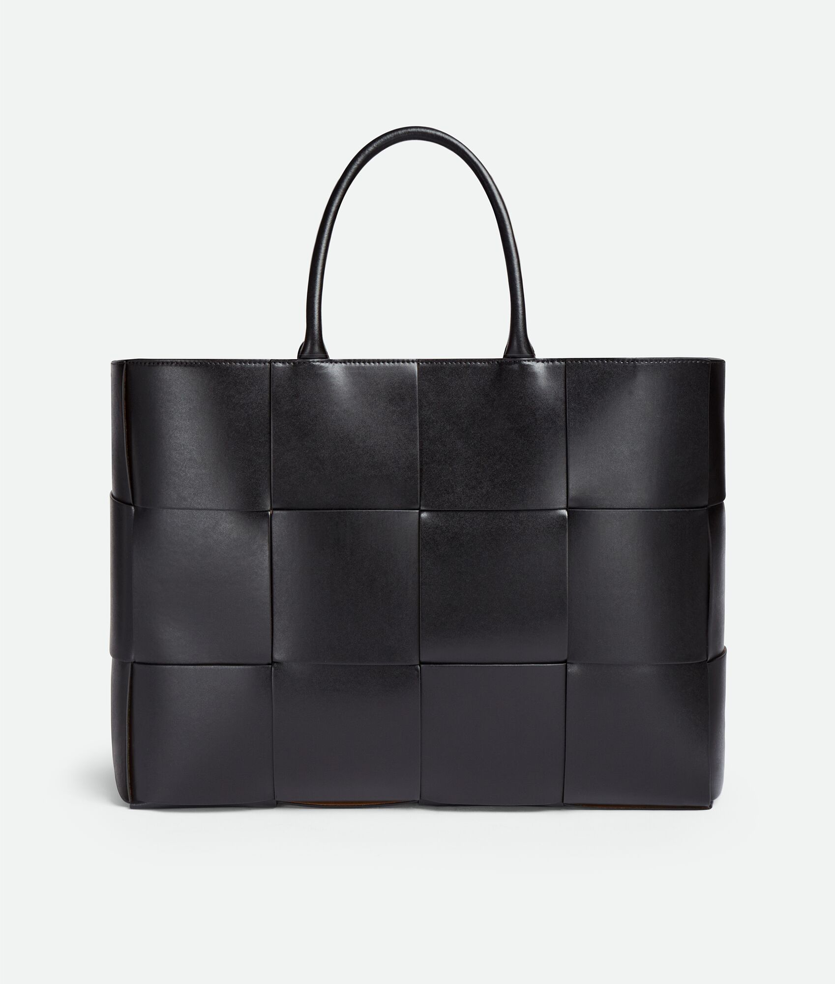 Large Arco Tote in Nero — 811243576