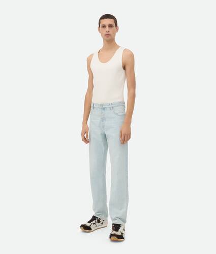 Extra gebleichte, gerade Jeans