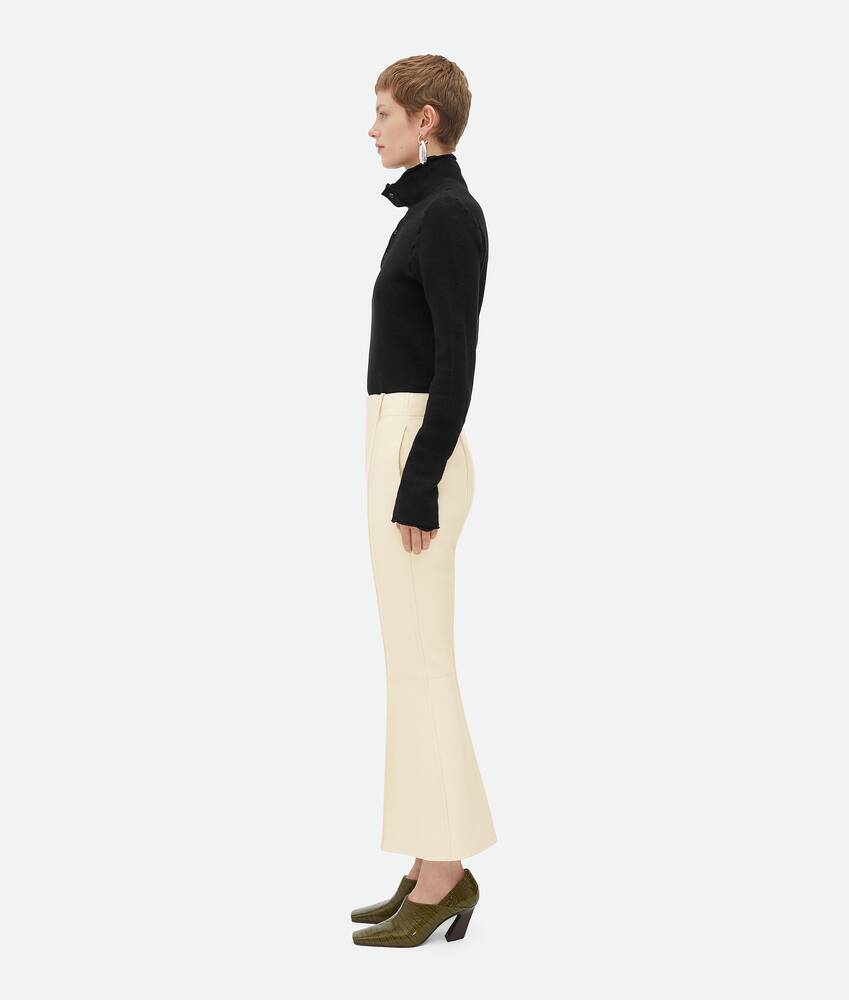 Display a large version of the product image 2 - Leather Cropped Flared Trousers