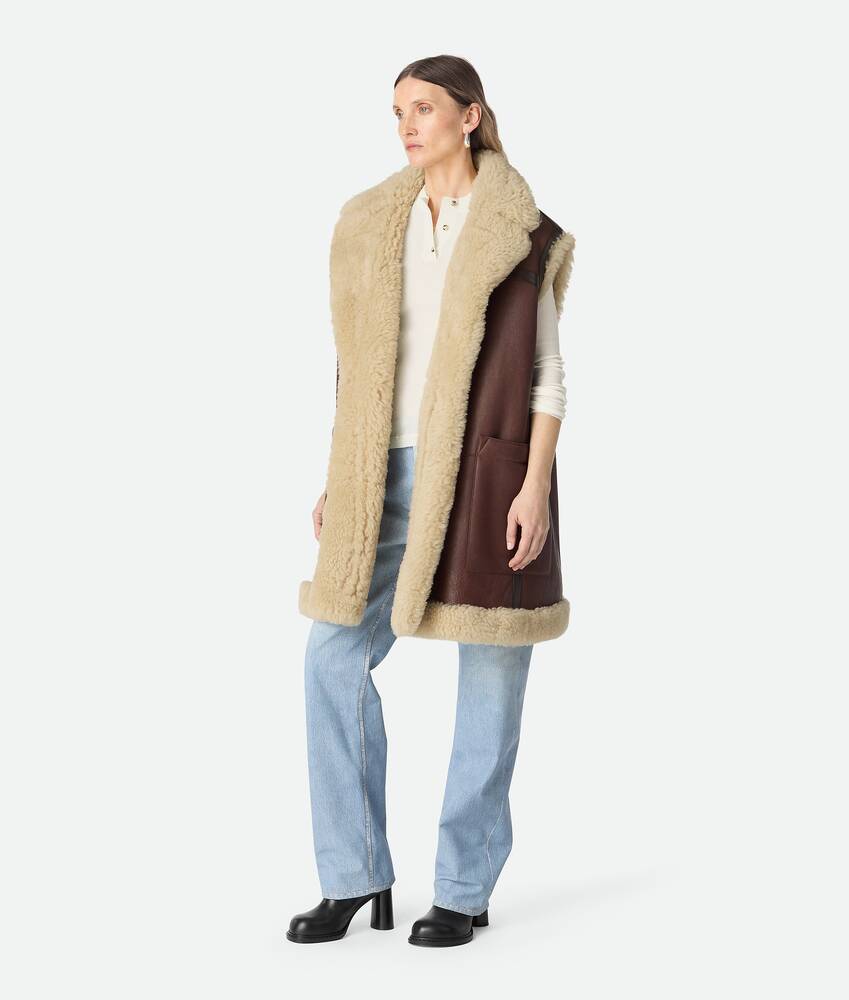 Display a large version of the product image 2 - Leather And Shearling Gilet