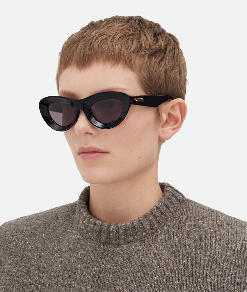 Display a large version of the product image 2 - Sharp Cat Eye Sunglasses