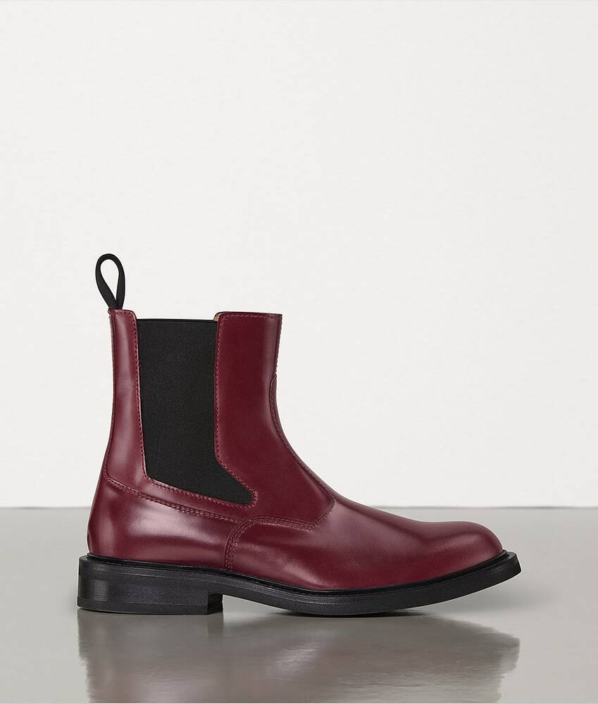 Display a large version of the product image 1 - Chelsea Boots