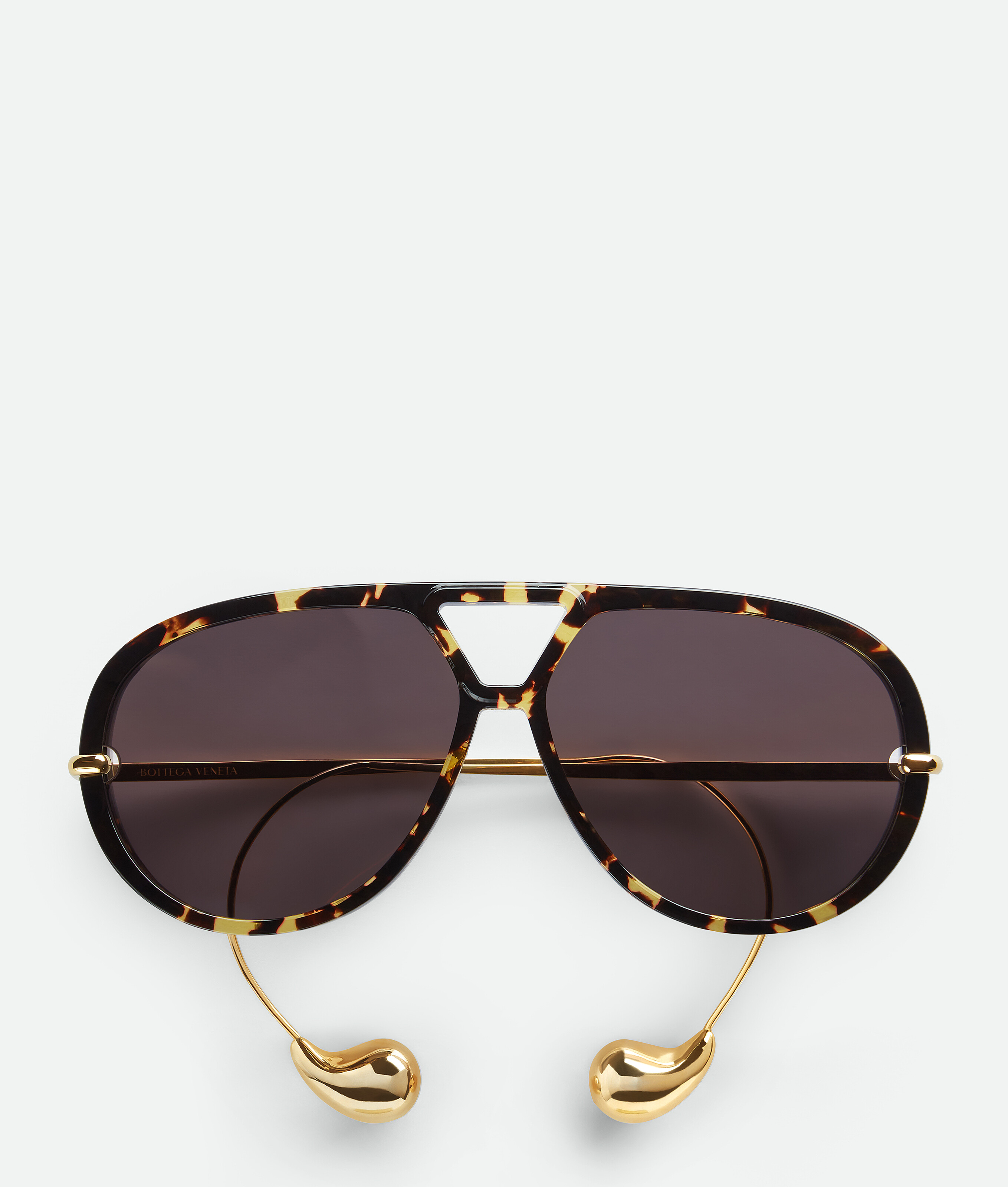 Aviator Golden Louis Vuitton Sunglasses, Size: Medium