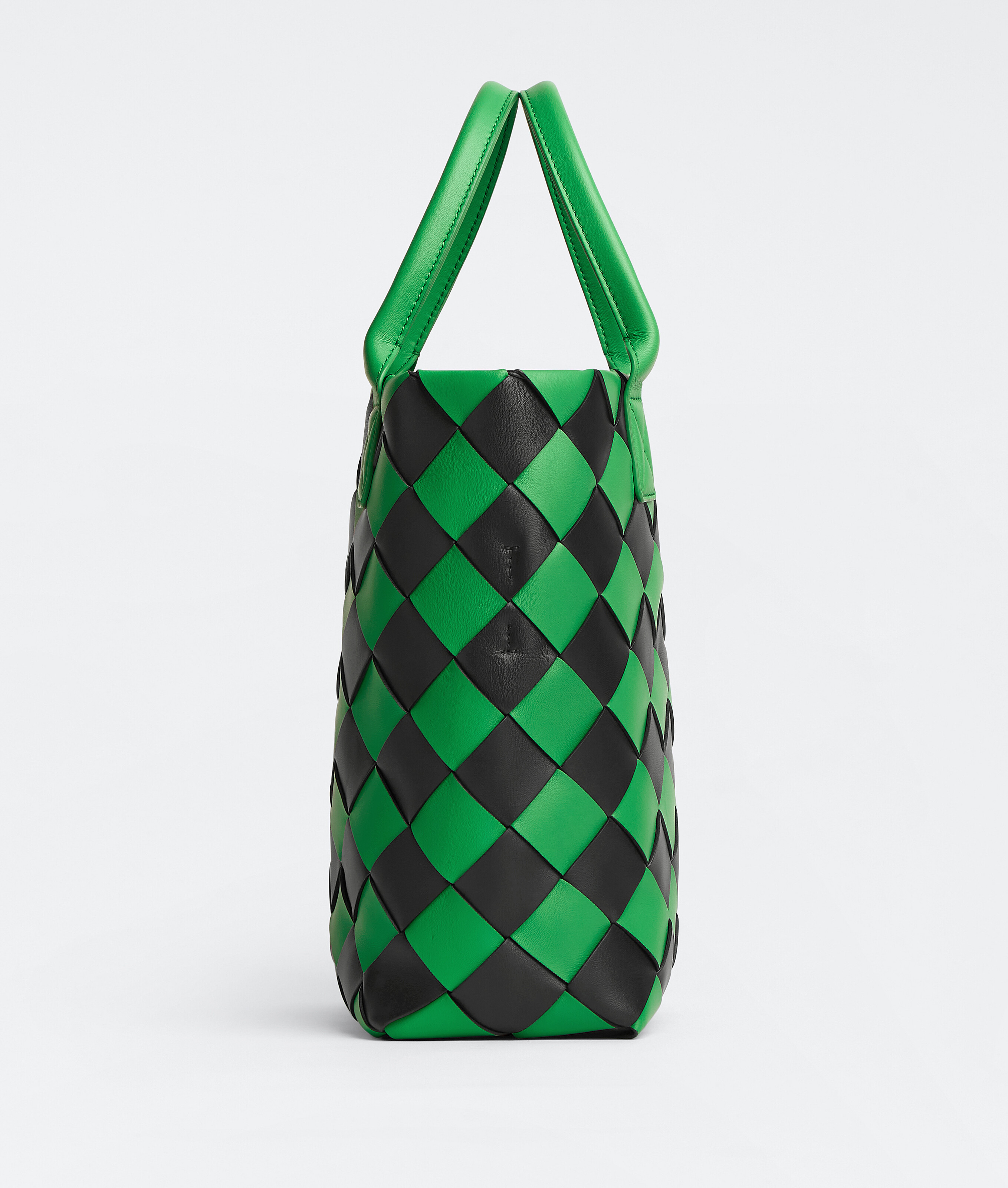 Bottega Veneta Medium Intrecciato Handbag In Grün