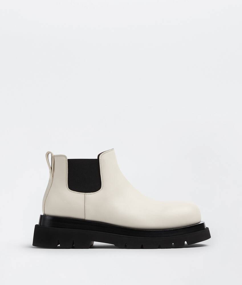 Display a large version of the product image 1 - lug chelsea ankle boot