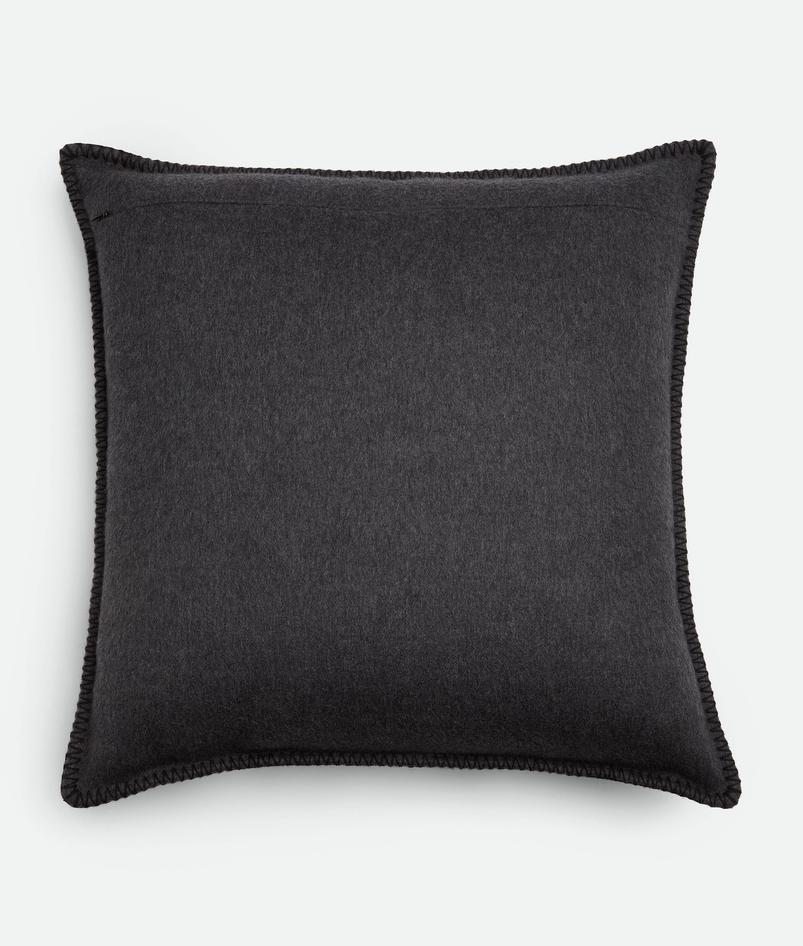 Bottega Veneta Intrecciato Patch Cushion In Grey/black