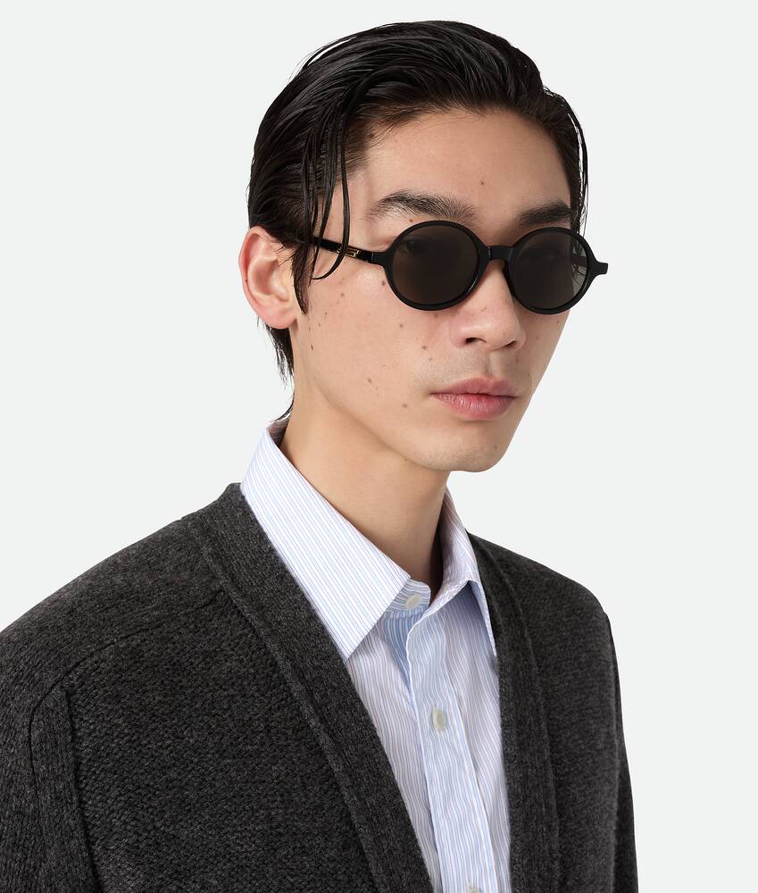 Afficher une grande image du produit 2 - Lunettes de soleil rondes Classic