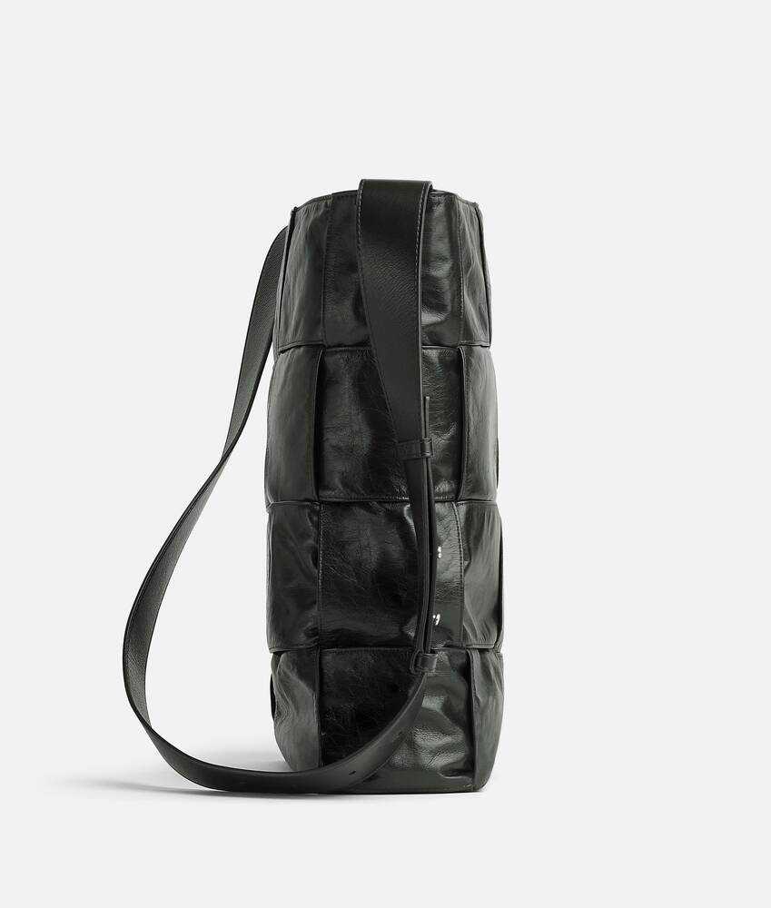 Bottega Veneta Men's Arco Hobo Bag - Black - Messenger