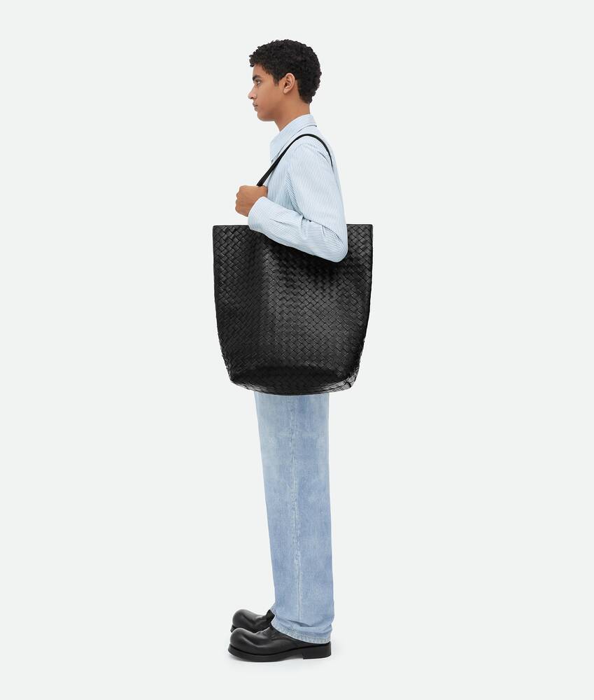 Bottega Veneta Large Intrecciato Tote Bag in Black. Shop online now