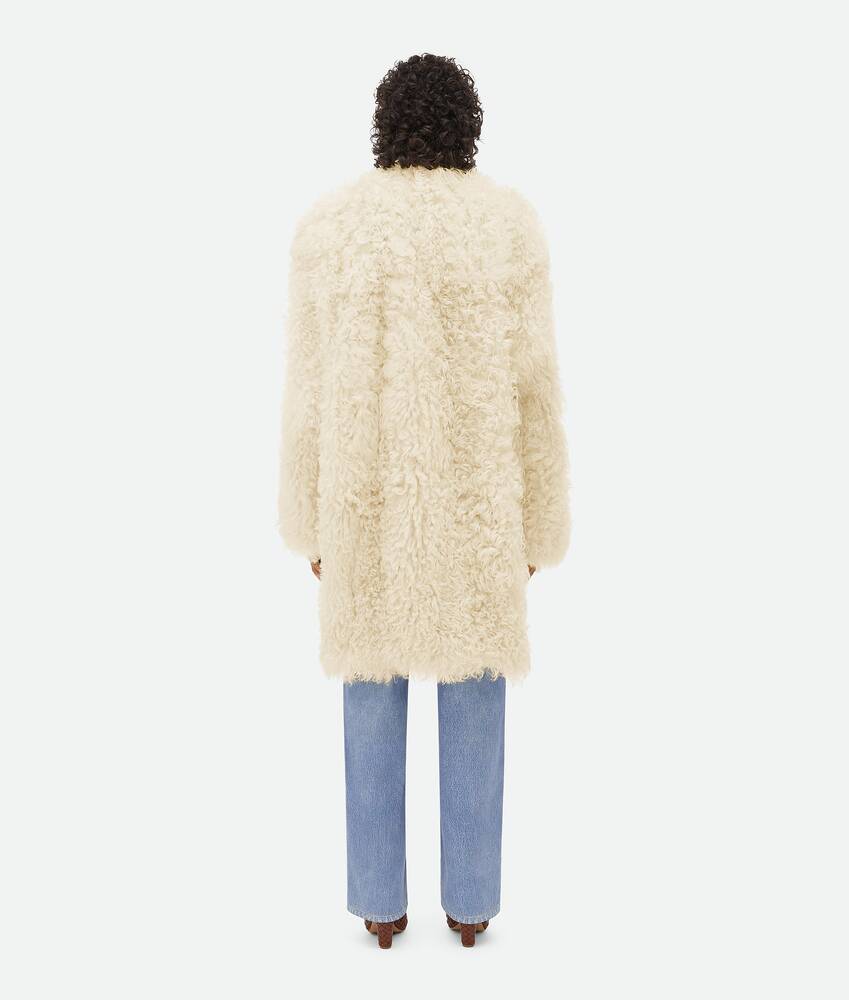Display a large version of the product image 3 - Curly Shearling Coat