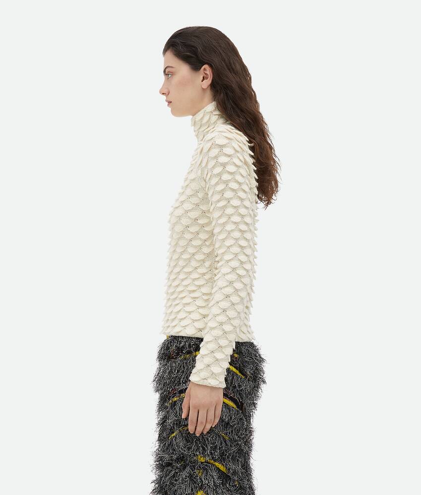 Display a large version of the product image 2 - Fish Scale Wool Sweater