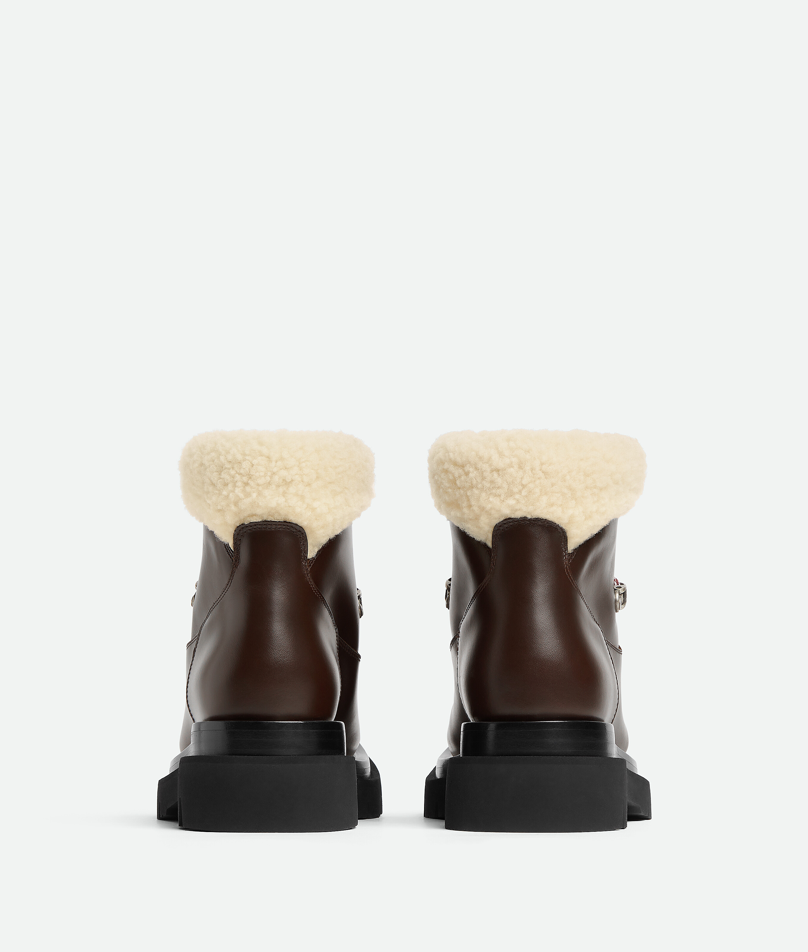 Bottega Veneta Bottine De Randonnée Lug In Brown