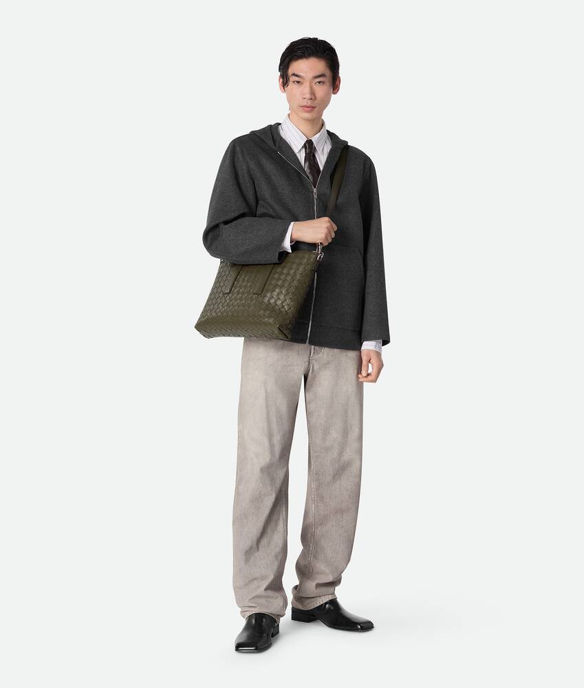 Exibir uma versão grande da imagem do produto 5 - Pasta em couro macio Intrecciato