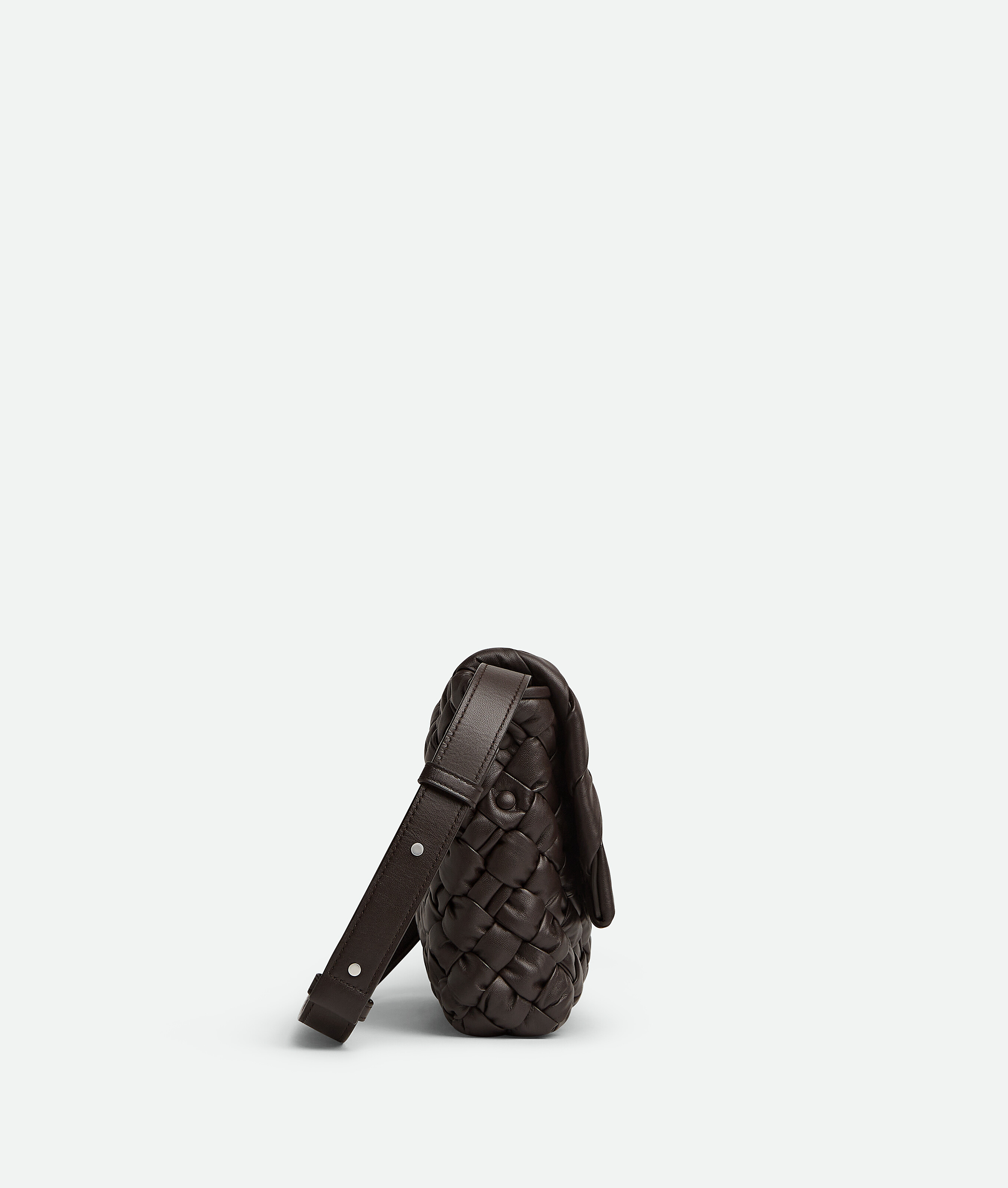 Bottega Veneta Rumple Messenger In Fondant