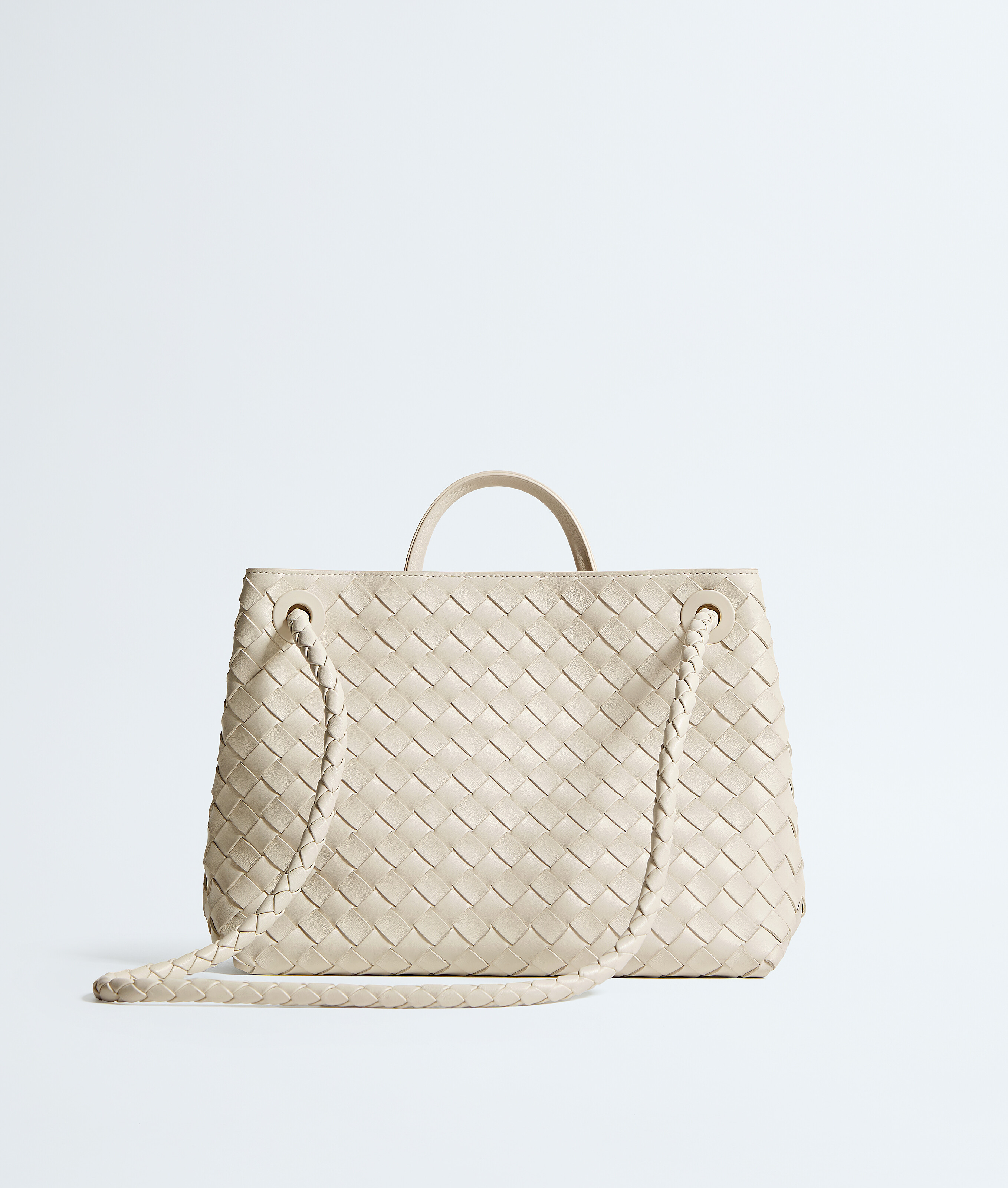 Andiamo da Donna in Sea salt Bottega Veneta Italia IT - Image 5