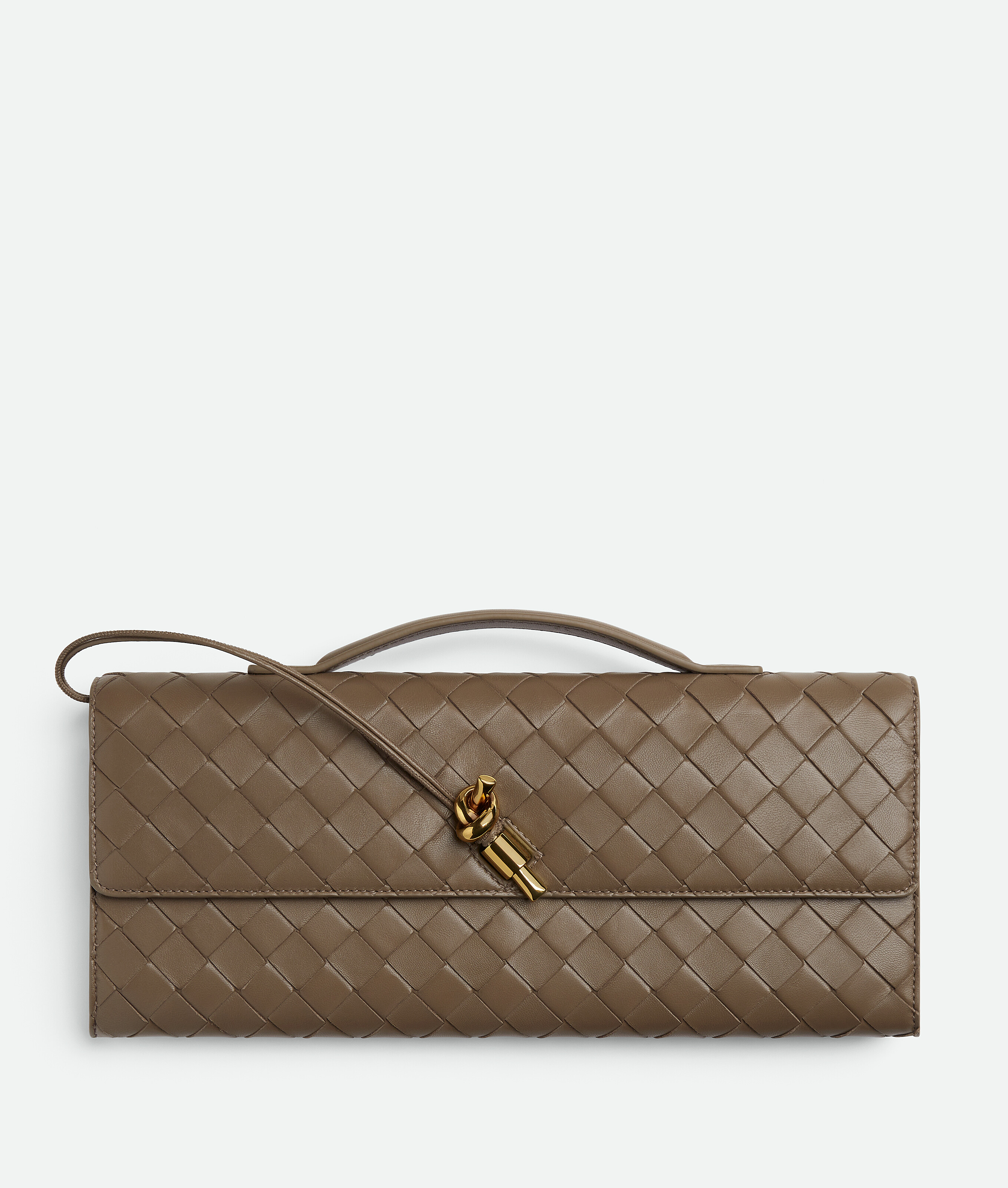 Bottega Veneta Medium Leather Andiamo Clutch Bag In Green