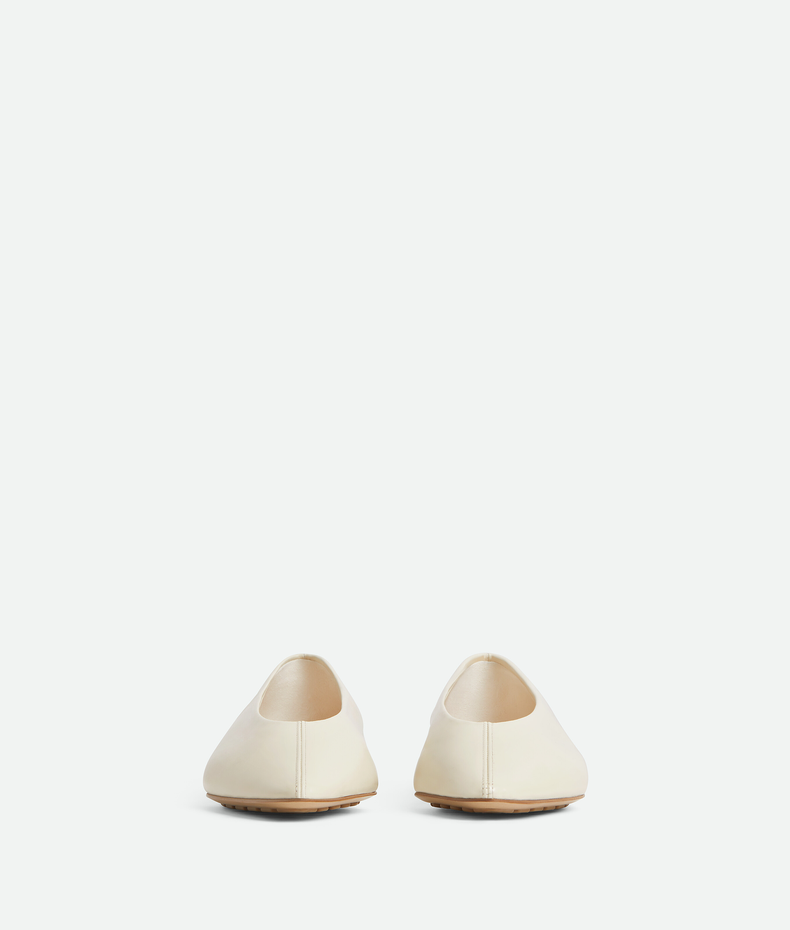 Bottega Veneta Women Ivory Leather Sofia Ballerinas In Sea Salt