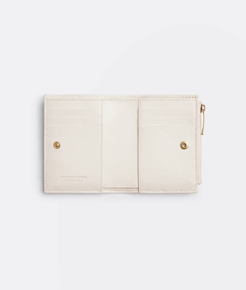 Display a large version of the product image 2 - ES - Bi-Fold Zipped Wallet