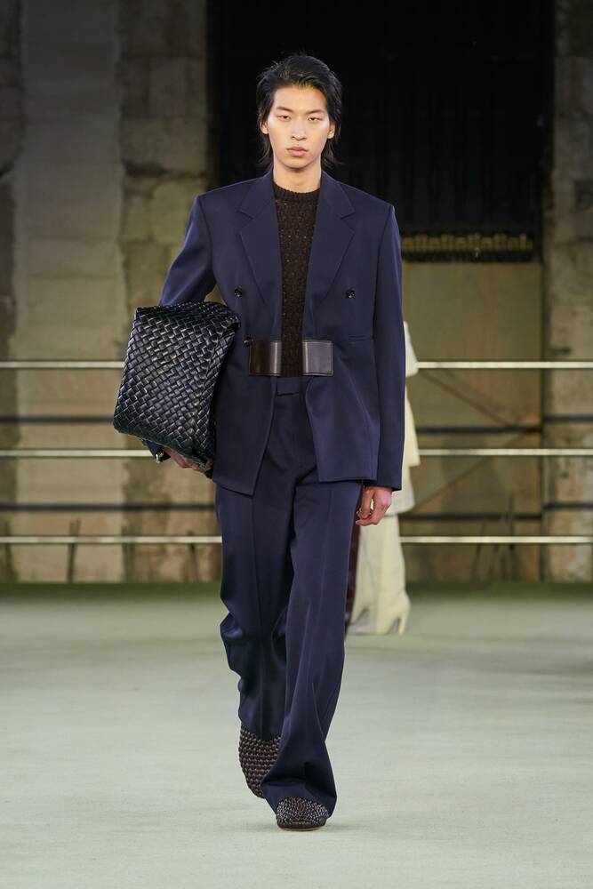 EVERY LOOK FROM BOTTEGA VENETA FALL/WINTER 2022 – CR Fashion Book