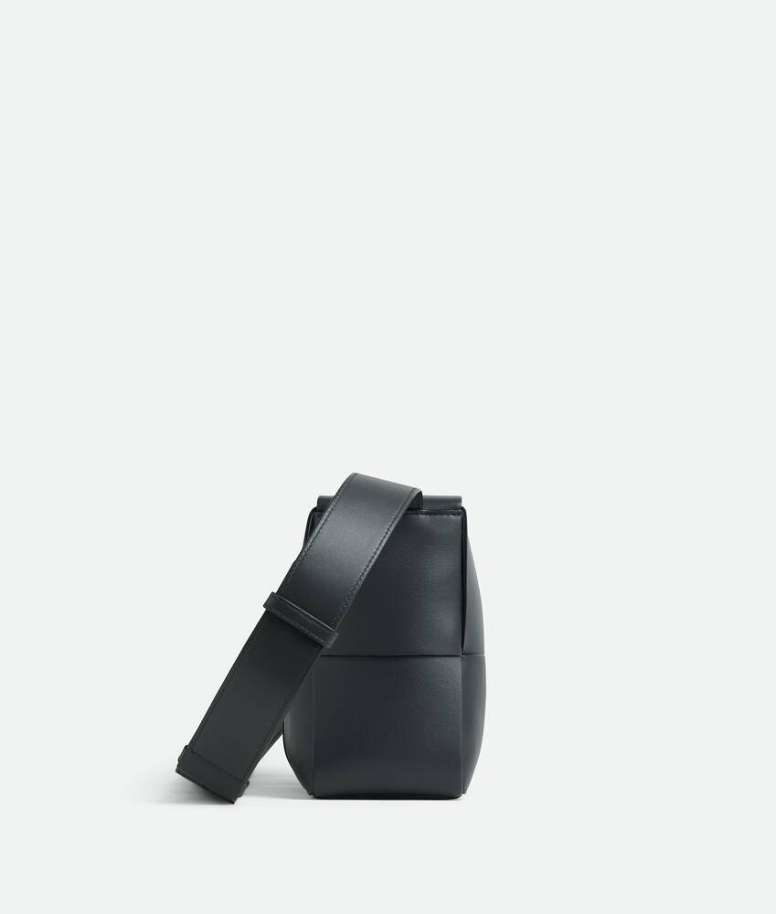 Display a large version of the product image 4 - Arco Camera Bag