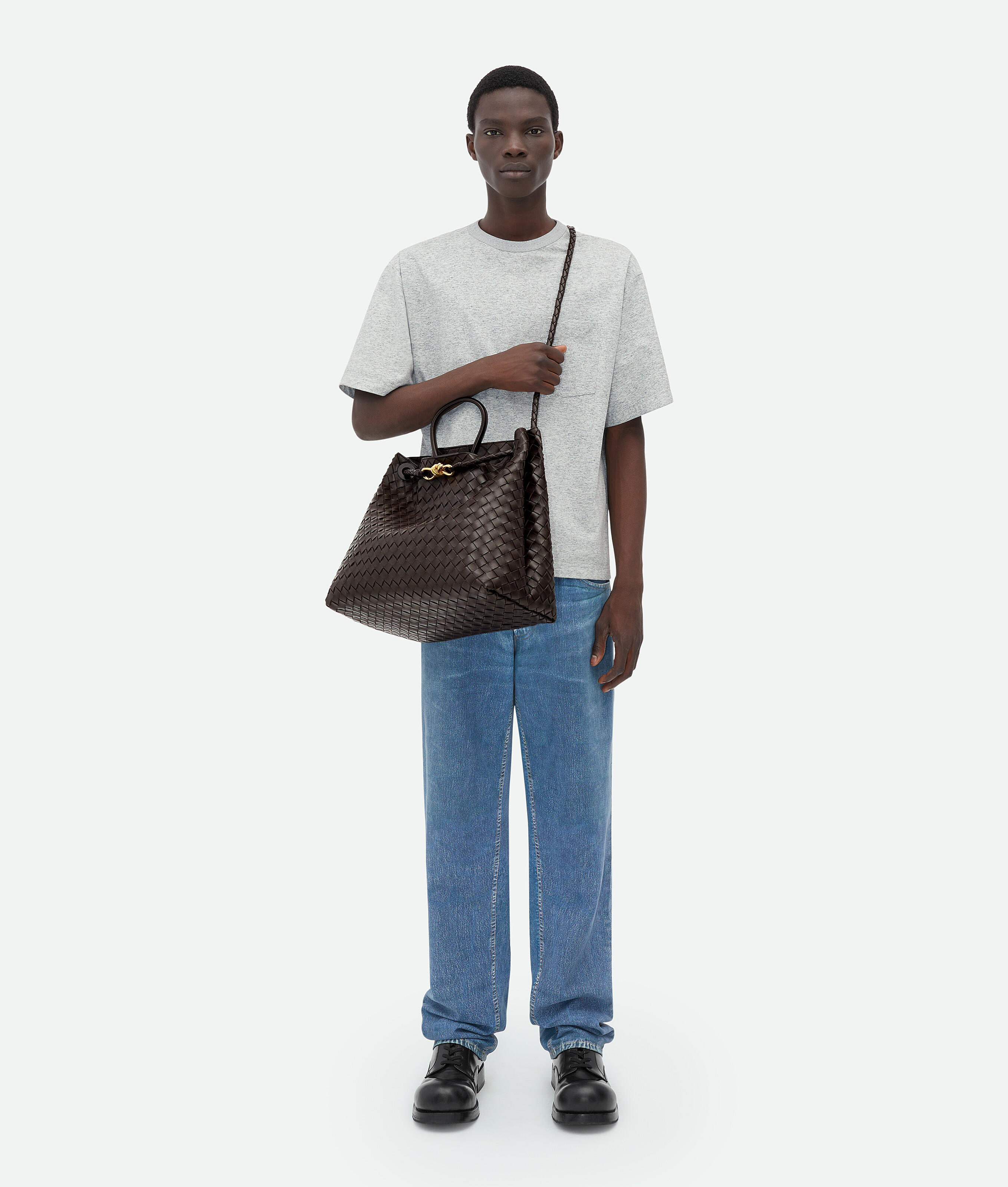 Bottega Veneta Andiamo Grand Format In Brown