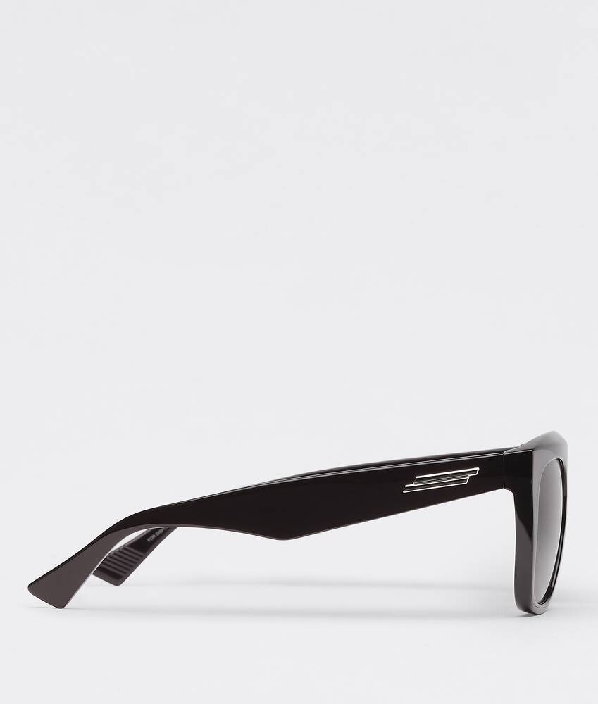 大きな商品イメージを表示する 4 - サングラス