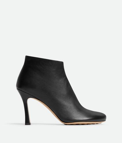 Bota de cano curto Rana