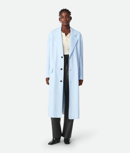 Manteau en sergé de viscose et soie