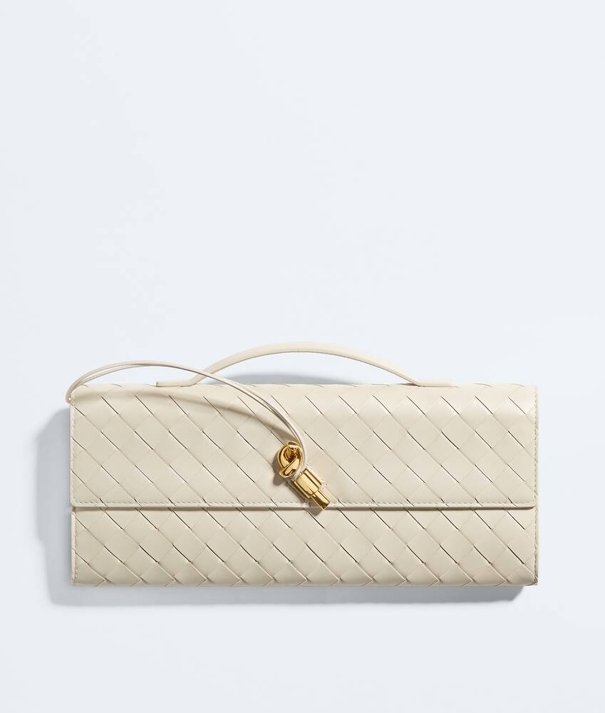 Andiamo Clutch in Sea Salt