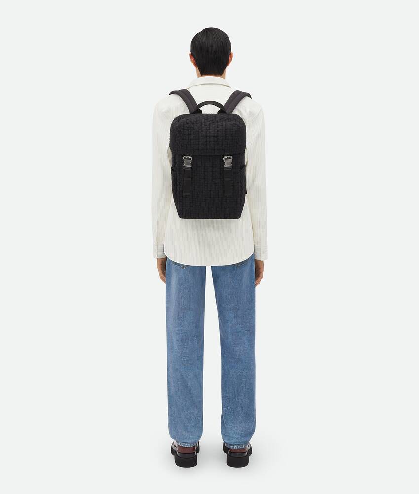Display a large version of the product image 2 - Voyager Backpack