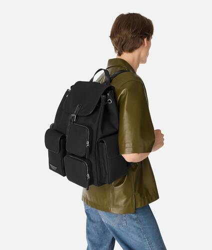 Crossroad Multipocket Backpack