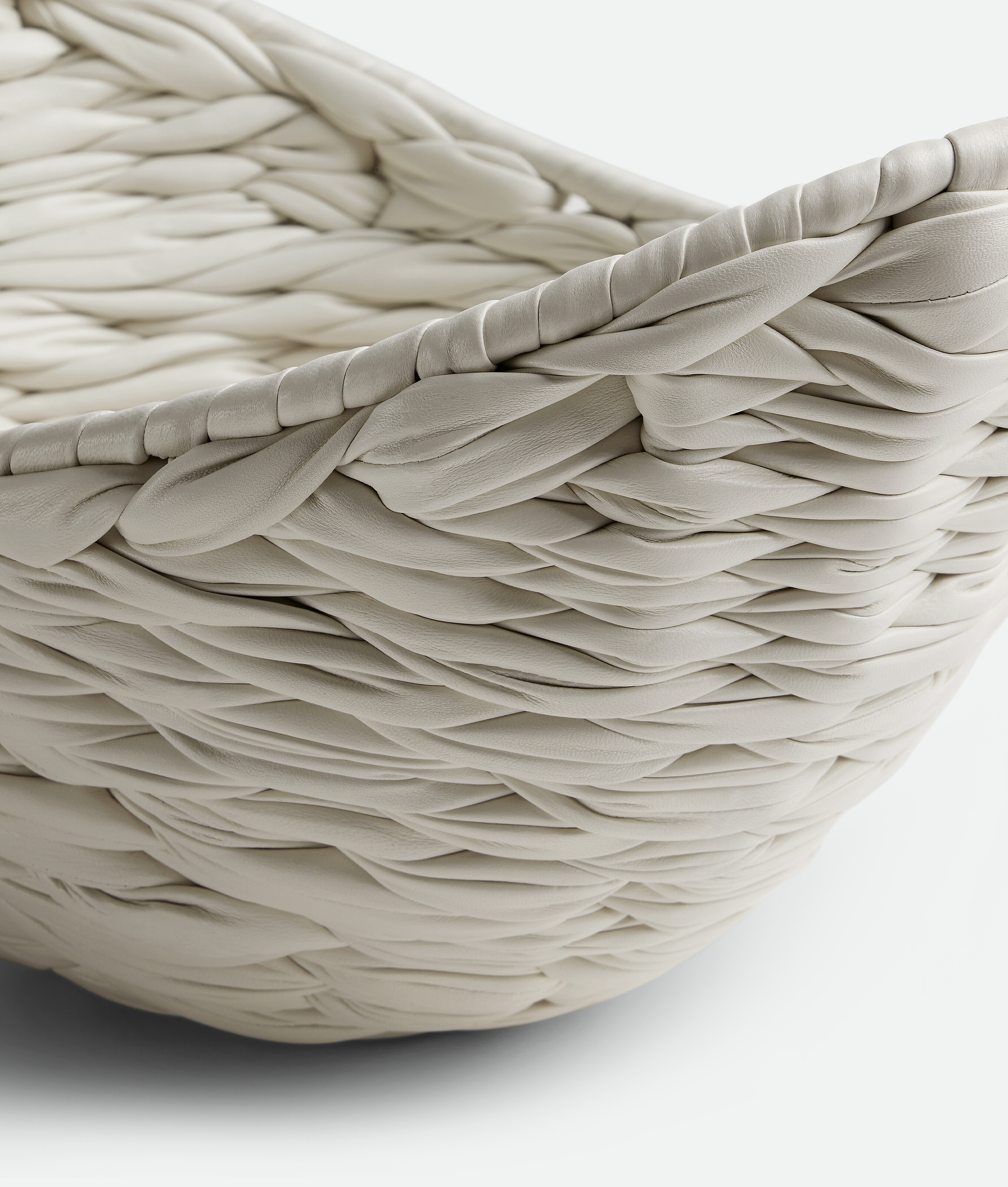 Bottega Veneta Saladier Intreccio Foulard In White