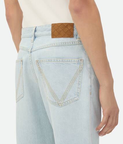 Extra gebleichte, gerade Jeans