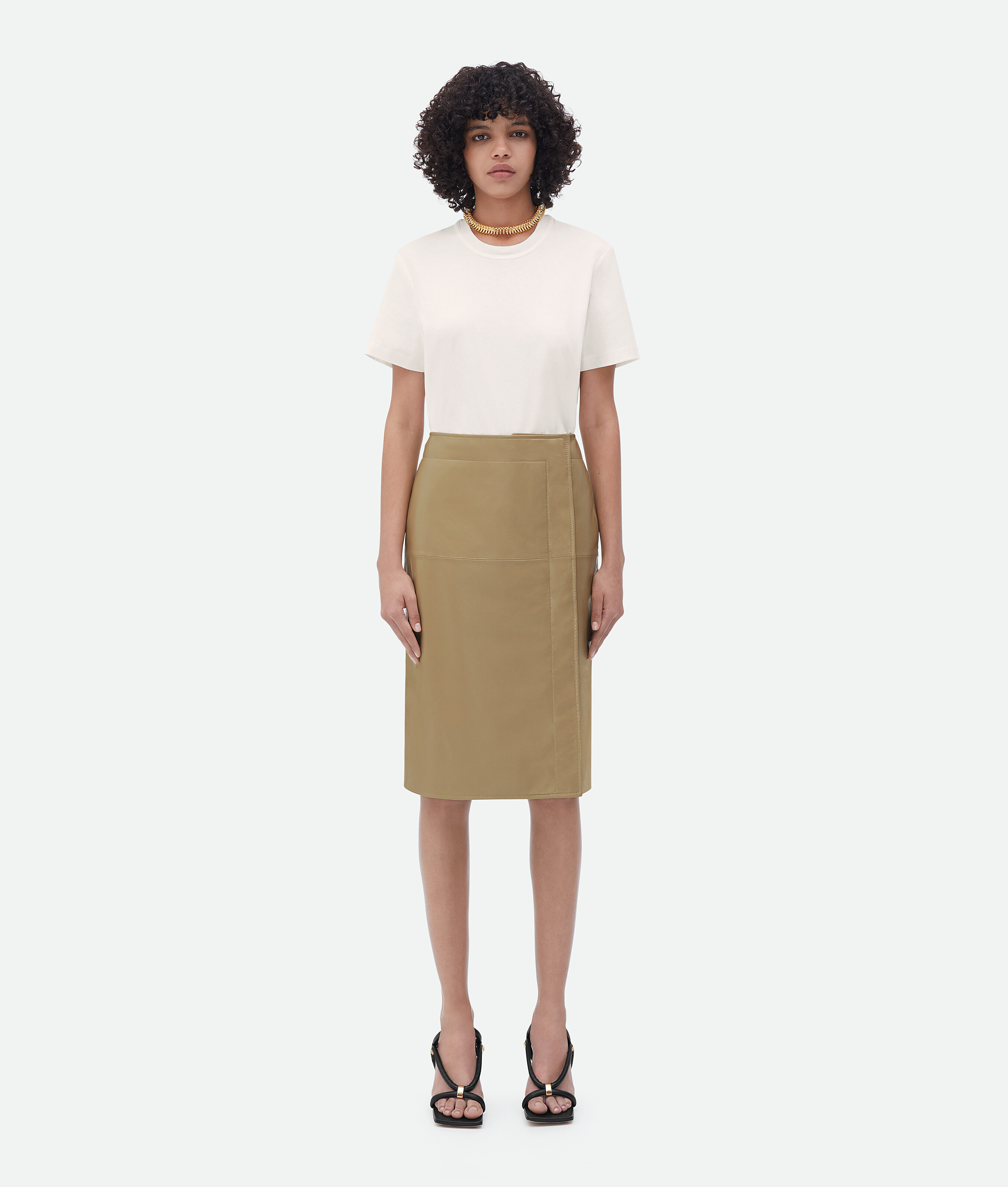 Bottega Veneta Shiny Leather Skirt In Beige