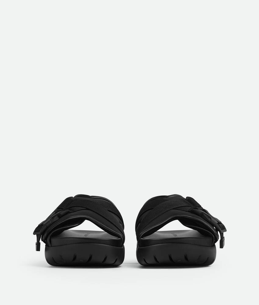 Bottega Veneta® Men's Snap Slide in Black. Shop online now.