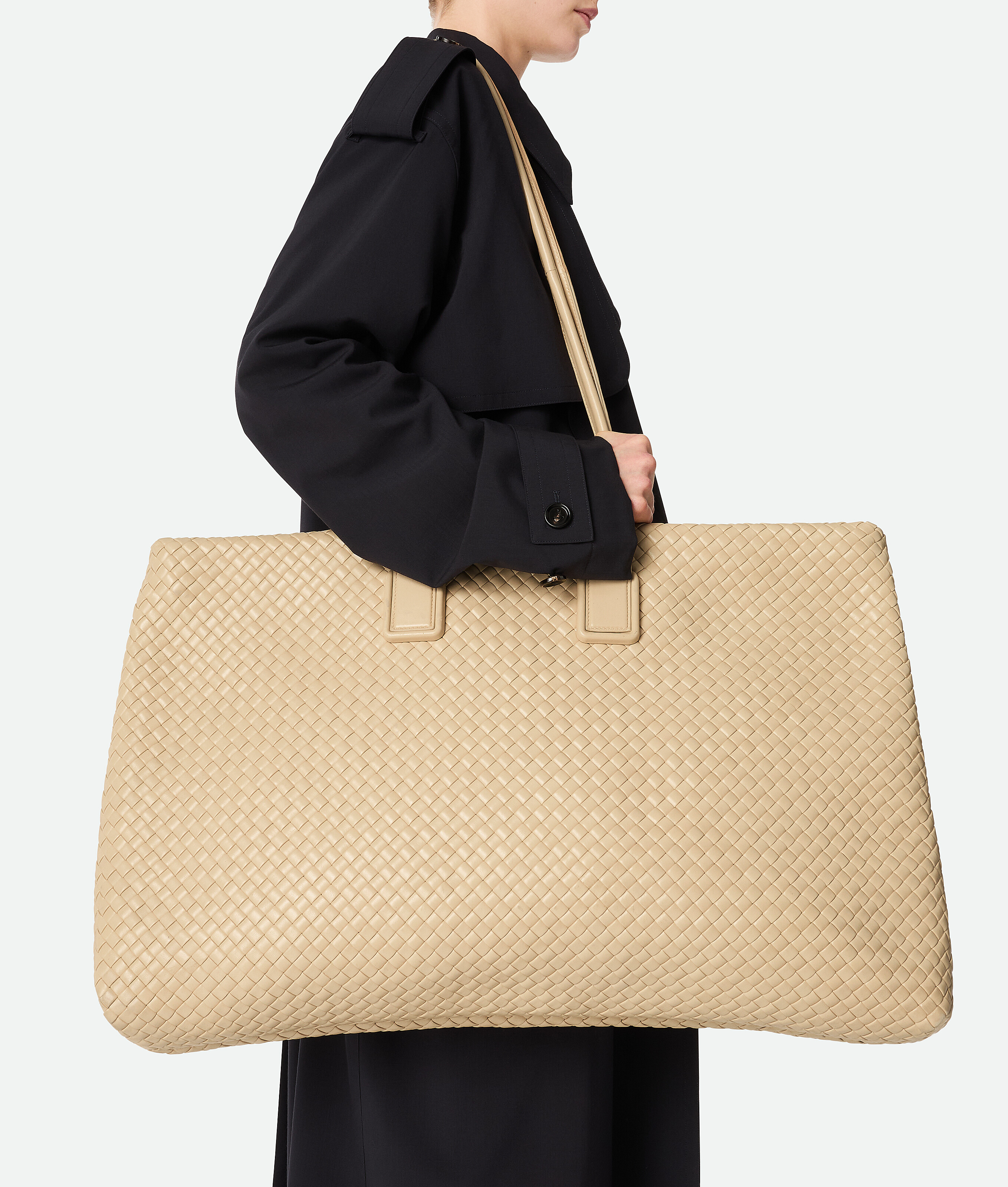Bottega Veneta Bottega Veneta Snap In Beige