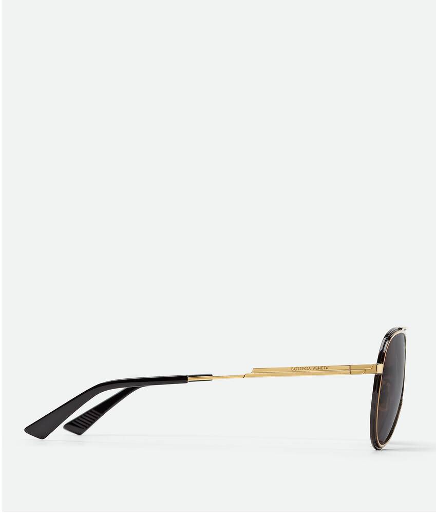 Aviator sunglasses Bottega Veneta Gold in Metal - 33393699