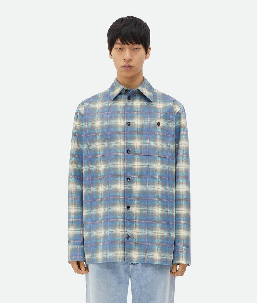 Display a large version of the product image 4 - Relaxed Fit Flannel-Printed Leather Shirt
