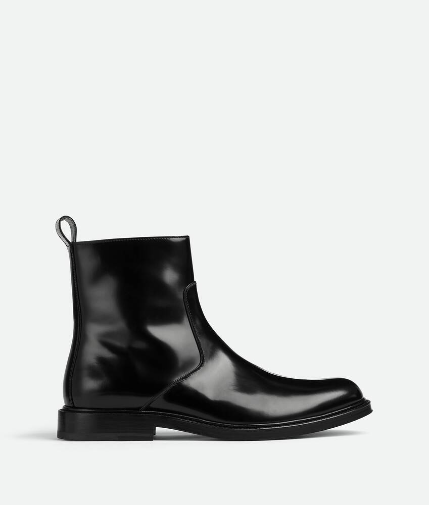 Bottega Veneta® Men's Tie Ankle Boot in Black. Shop online now.