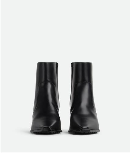 Women's Designer Boots | Leather Boots | Bottega Veneta® US