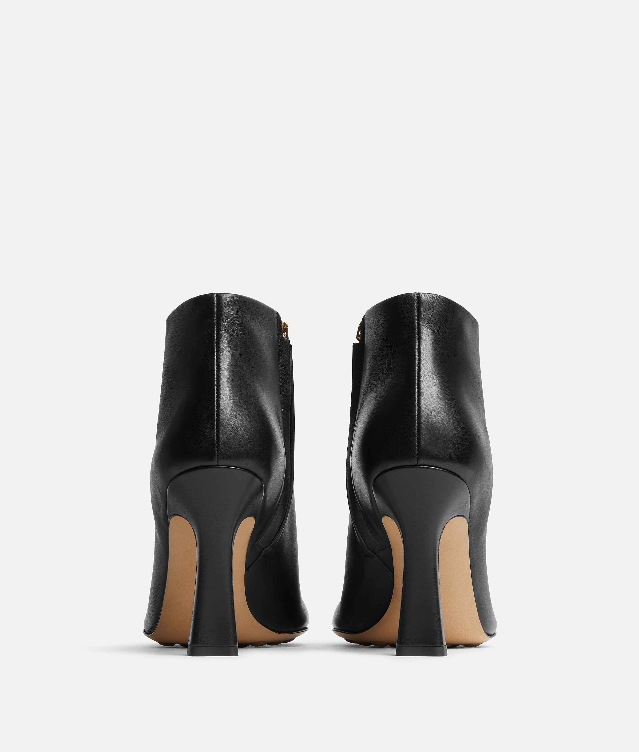 Bottega Veneta Bottine Rana In Black