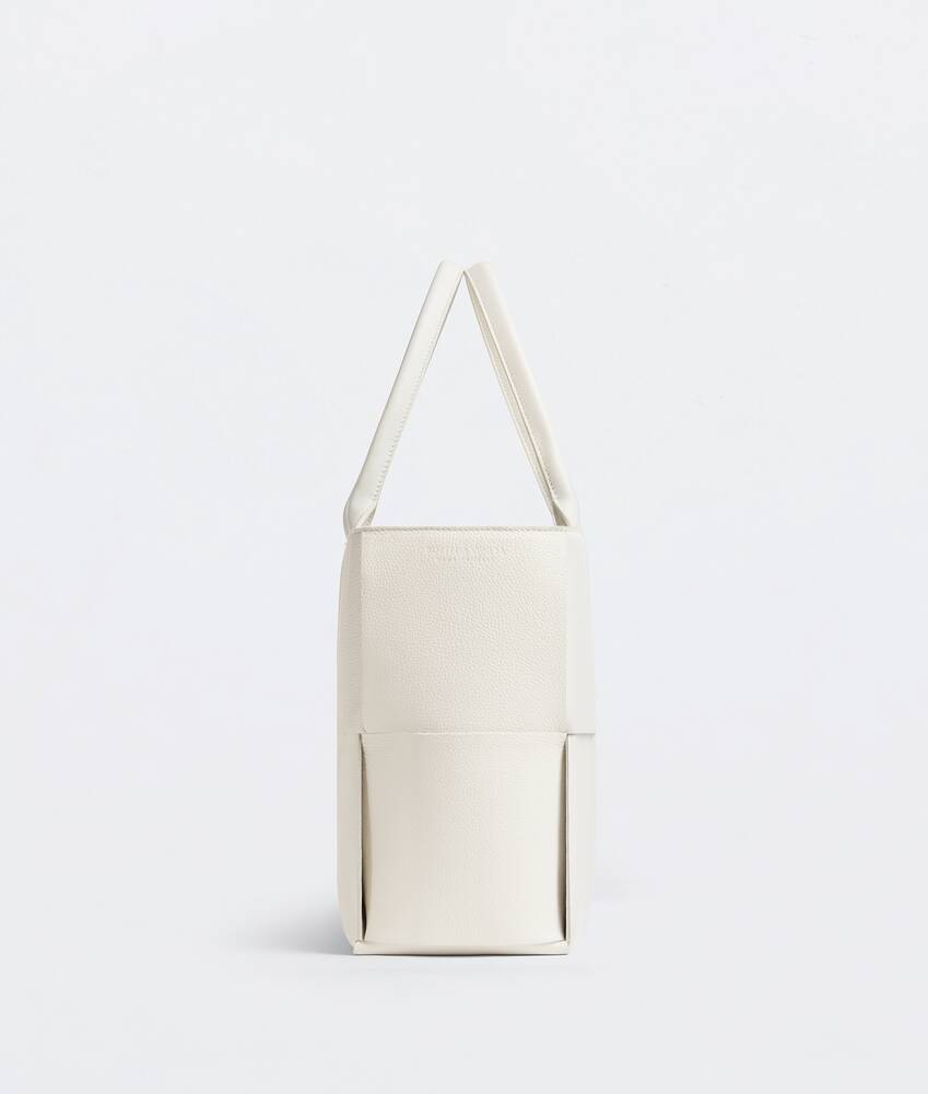 Bottega Veneta Medium Arco Tote Bag