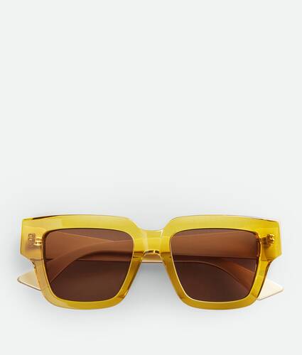 Display a large version of the product image 1 - Tri-Fold Square Sunglasses