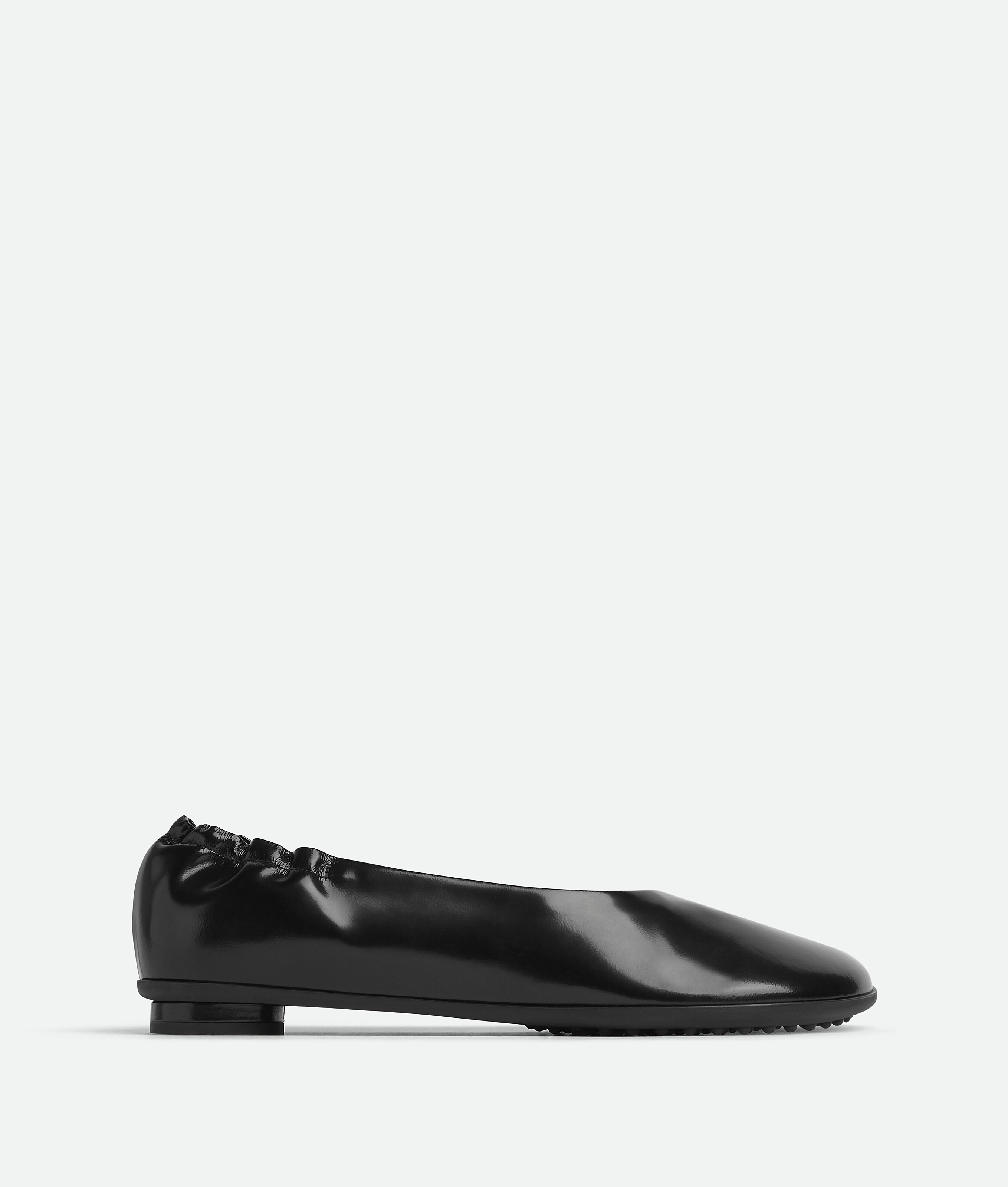 Bottega Veneta Atomic Ballerina Glossed-leather Ballet Flats In Black