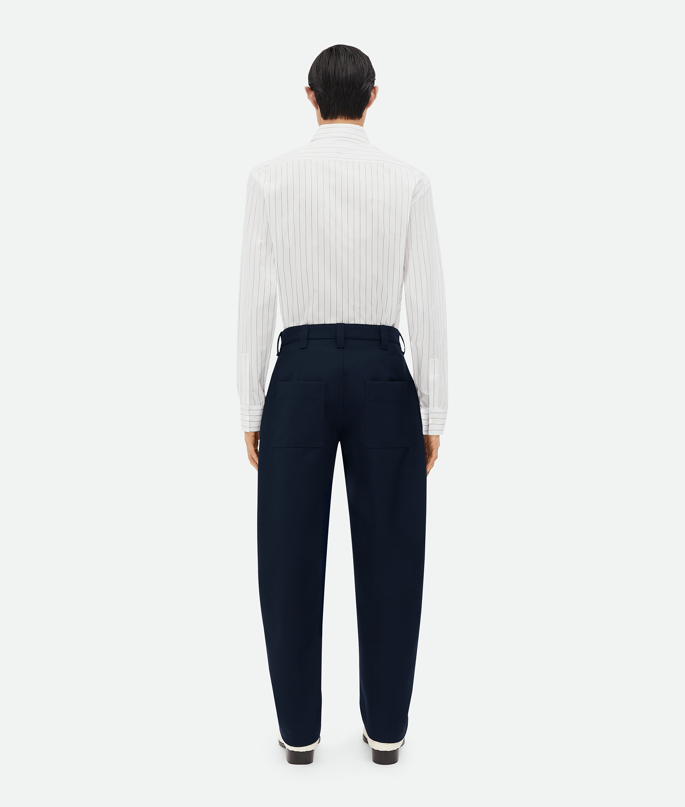 Shop Bottega Veneta Tapered-geschnittene Hose Aus Gebondeter Wolle Und Baumwolle In Blue