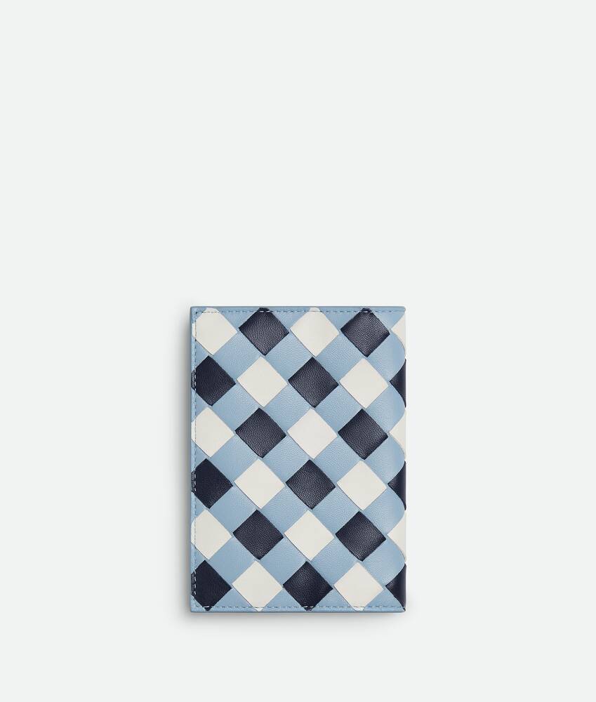 Display a large version of the product image 3 - Intrecciato Passport Case