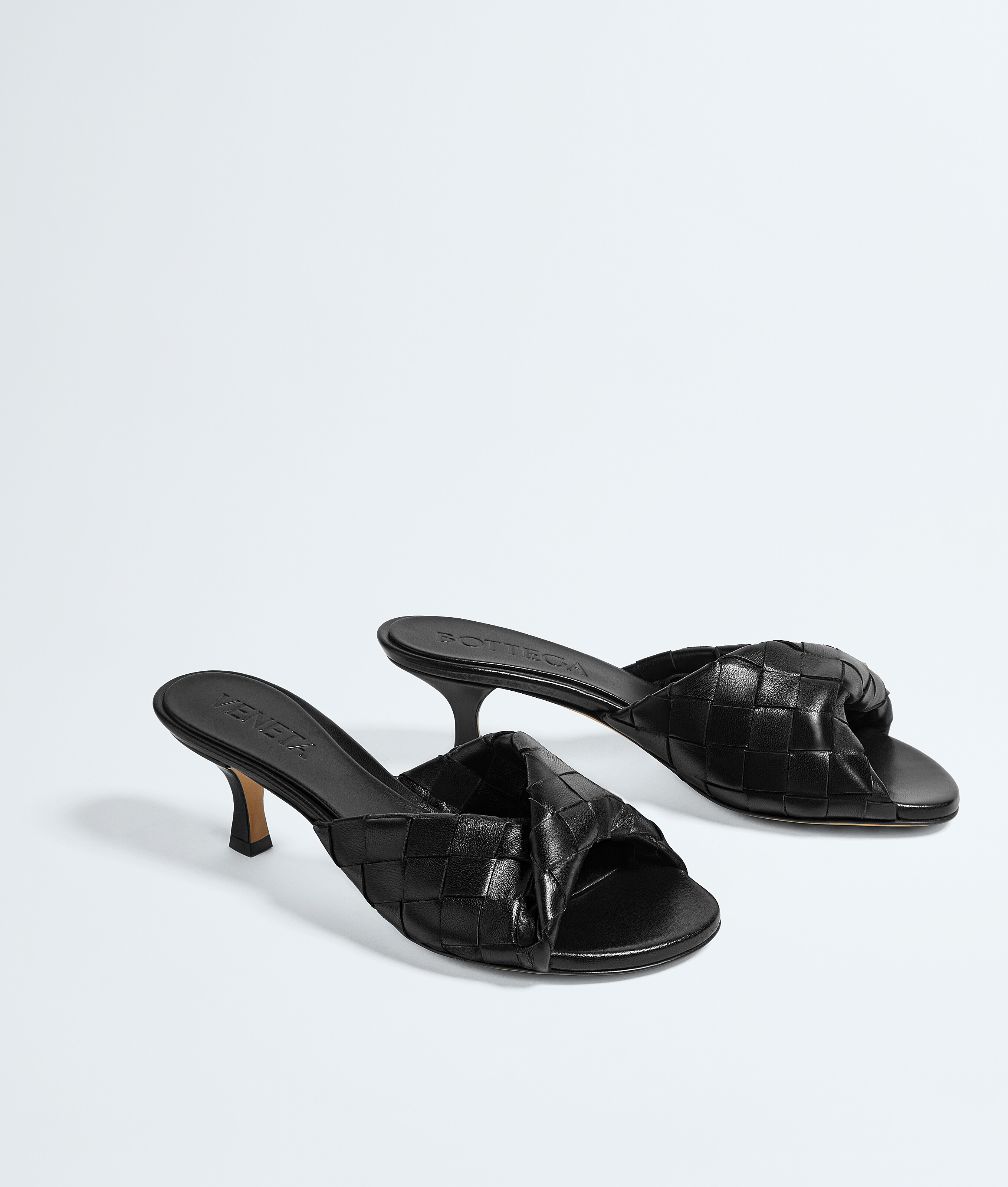 Women's Blink Mule in Black Bottega Veneta Czechia EN - Image 3