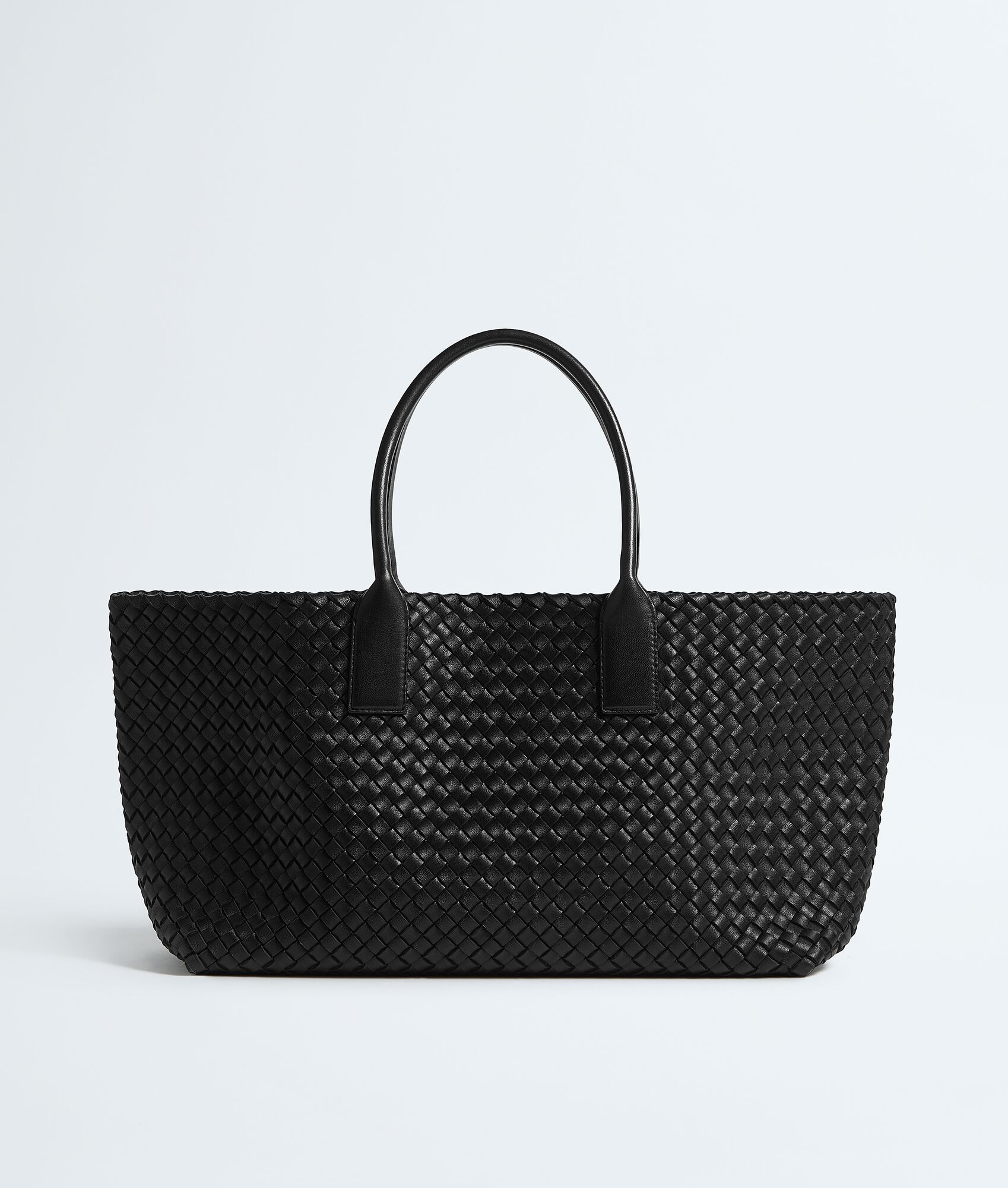 Cabat in Black — 810486792