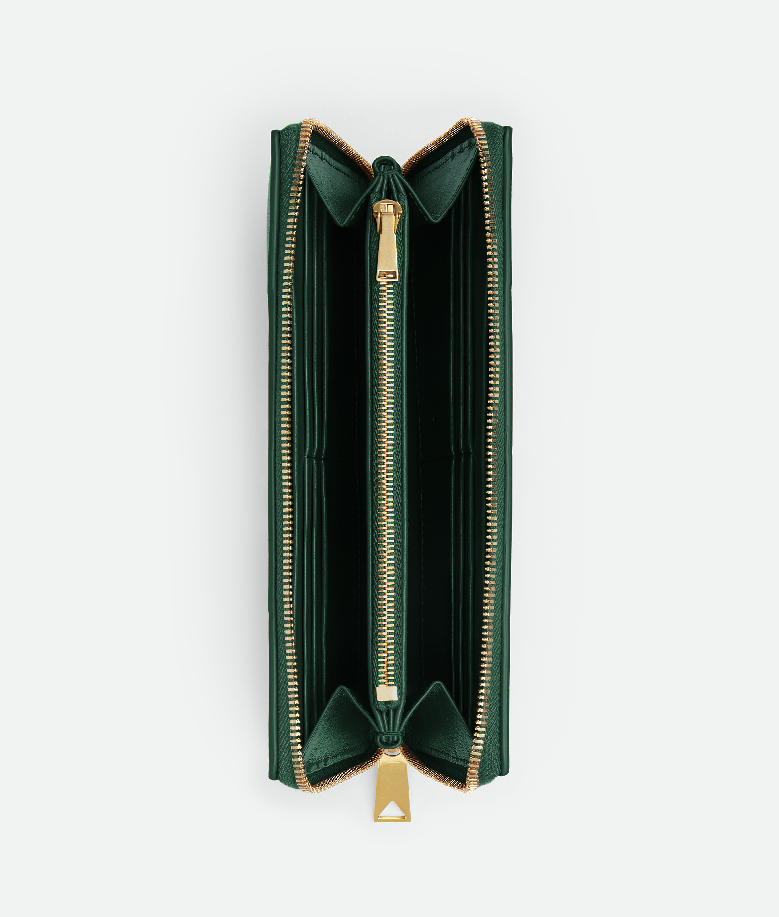 Bottega Veneta Cassette Zip Around Wallet In Emerald Green